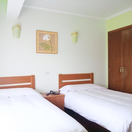 Hotel Camino Do Mar Urdilde Екстериор снимка
