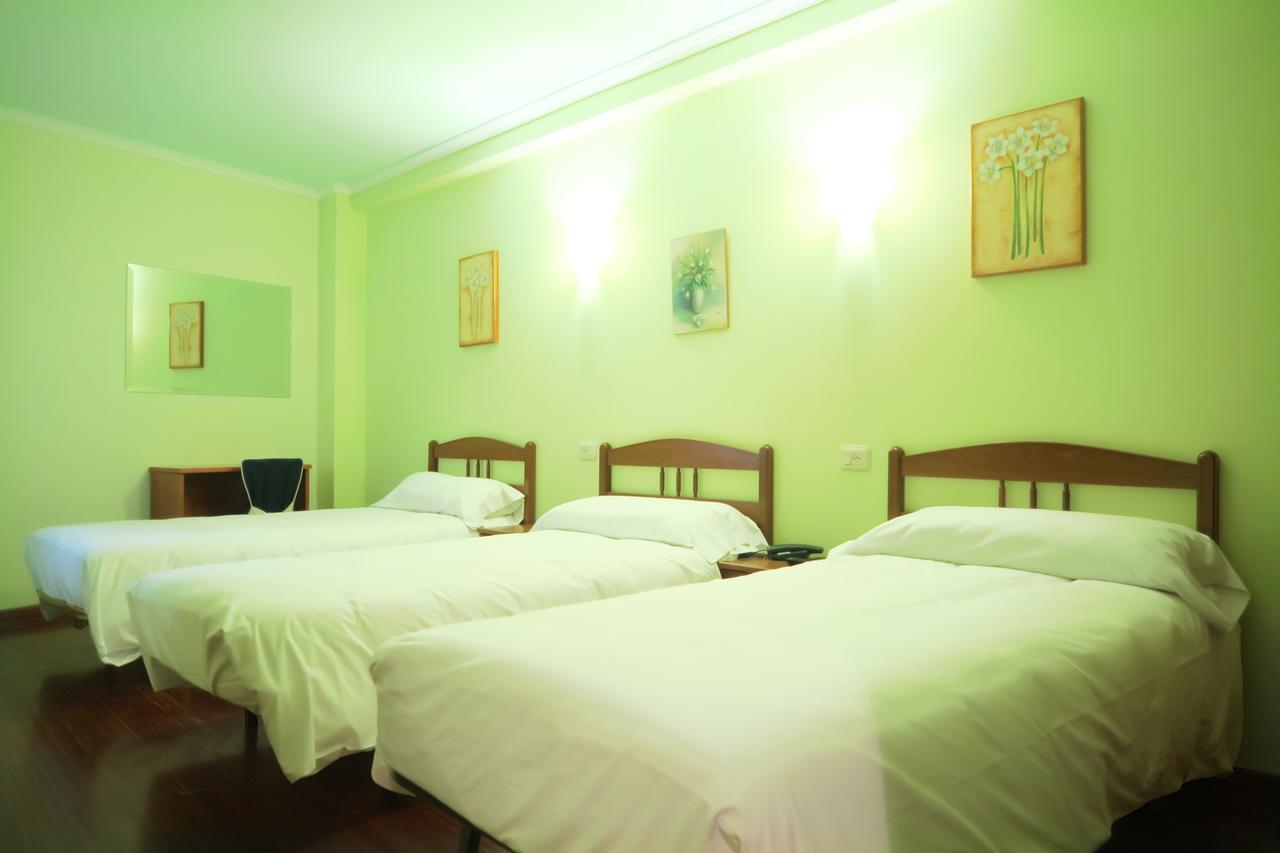 Hotel Camino Do Mar Urdilde Екстериор снимка